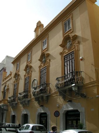 Palazzo Alessandro Ferro Balconi